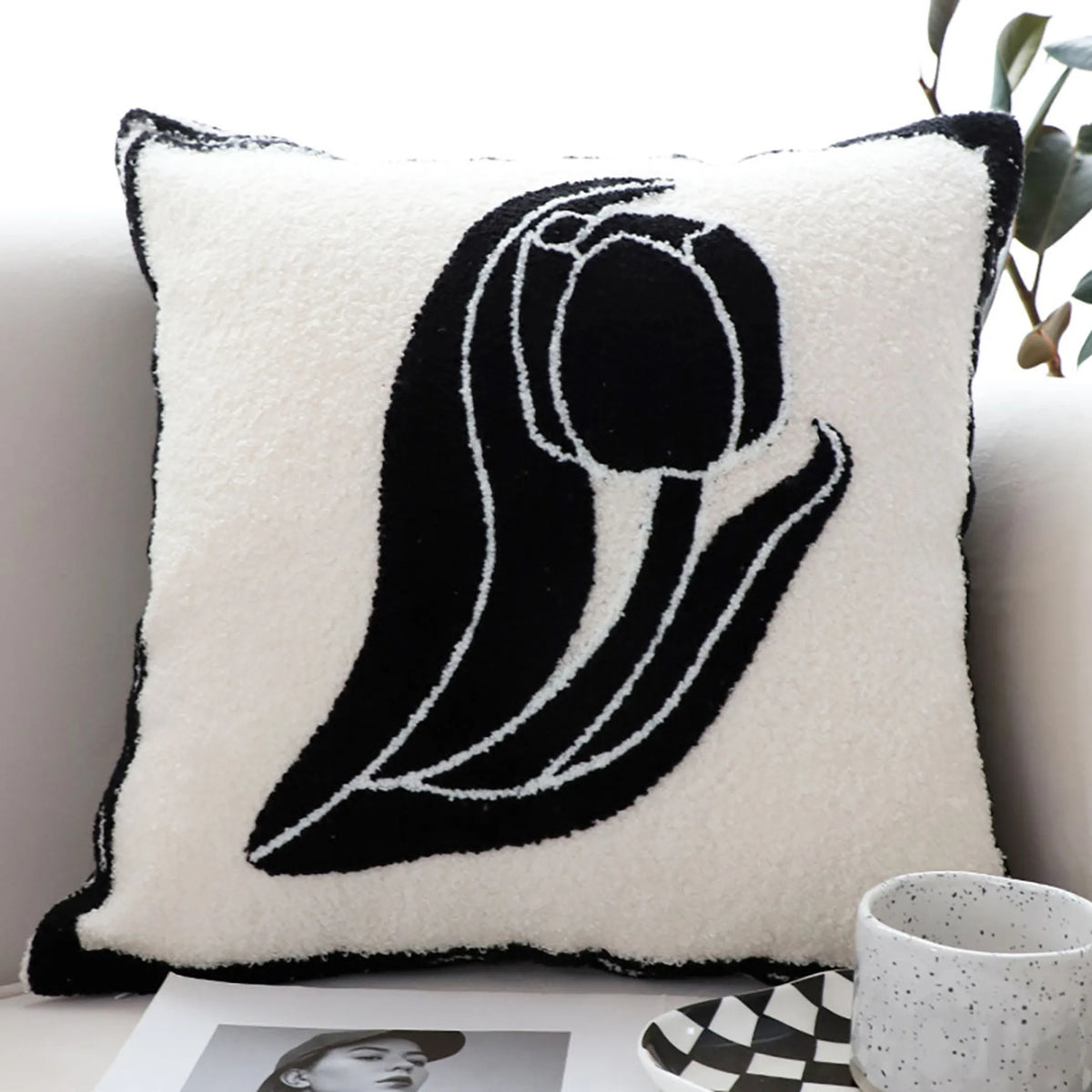 Abstract Swan Pillow Covers (Set of 2) – Modern Art Meets Everyday Comfort SOGA