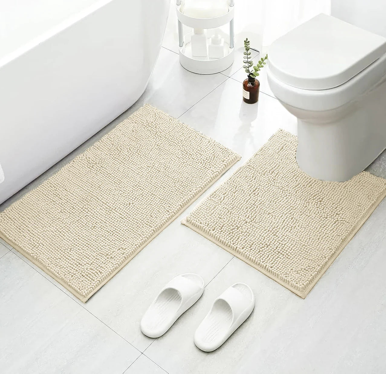 2-Piece Cream Plush Chenille Bath Mat Set – Soft, Absorbent & Non-Slip Bathroom Rugs
