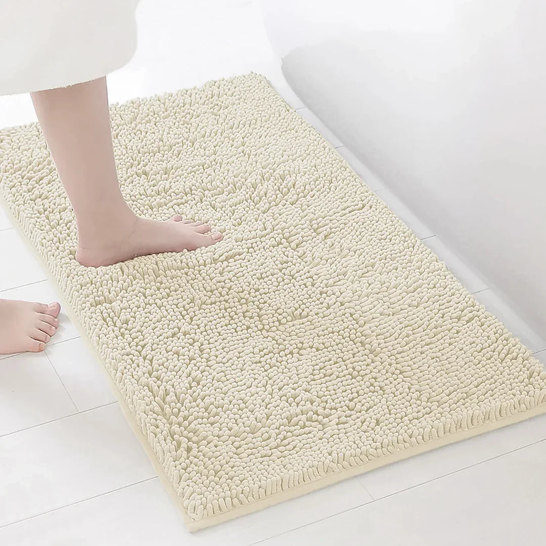 2-Piece Cream Plush Chenille Bath Mat Set – Soft, Absorbent & Non-Slip Bathroom Rugs