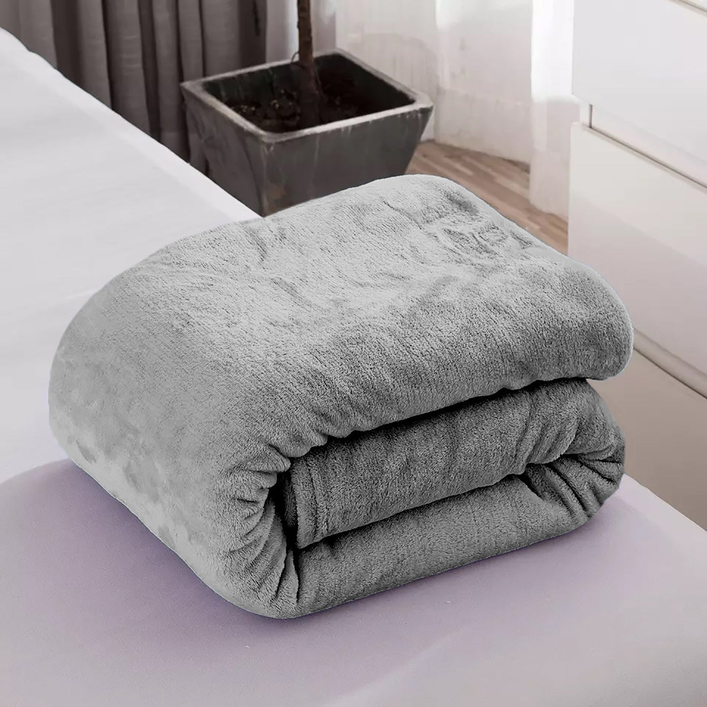 Queen Size Grey Microfiber Blanket – Soft, Cozy & Everyday Comfort Homemartgoods